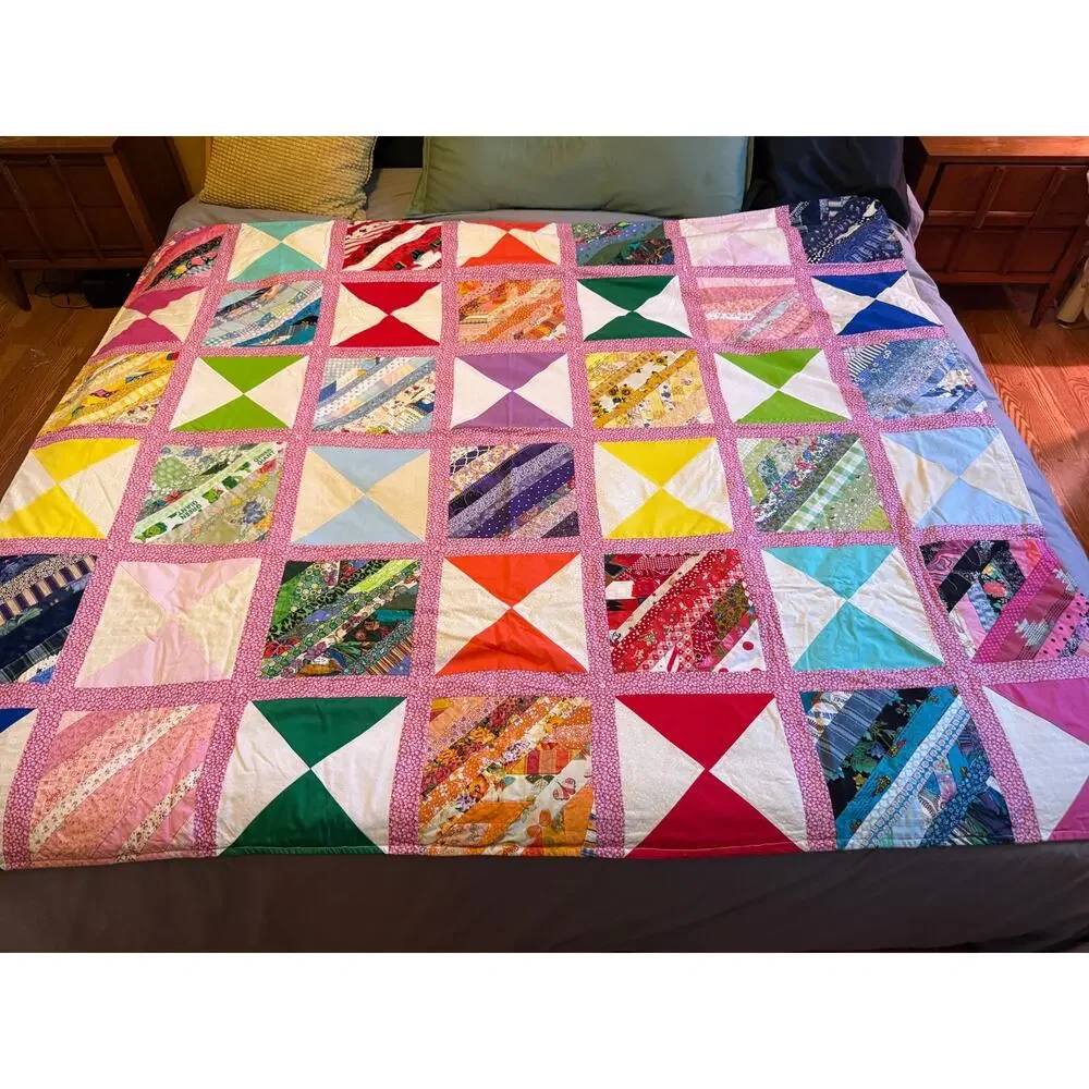 Vintage Triangle Handmade Quilt Folk Art Cottage Farmhouse Hourglass